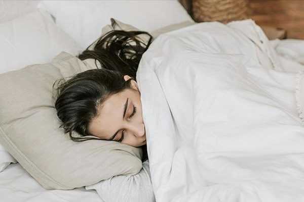 Gece uykusu insan hayatını kurtarabilir! Günde 6 saatten daha az uyuyanlar dikkat çekenler: Kanser olabilirsiniz …