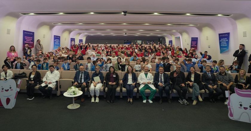Medipol’de Dünya Çocuk Bayramı’na özel “diş partisi” coşkusu